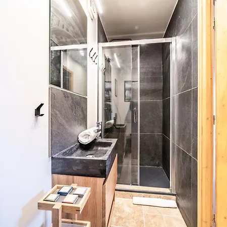 Olea - By Emerald Chamonix Mont Blanc