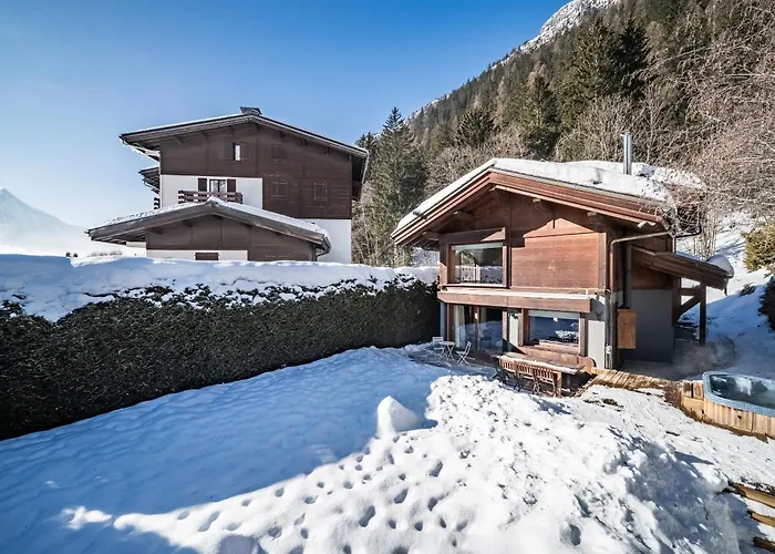 Olea - By Emerald Chalet